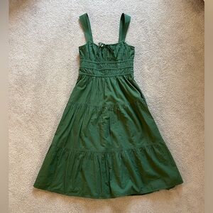 Aritzia Sunday Beat Martine Midi Dress in Nori Green size small